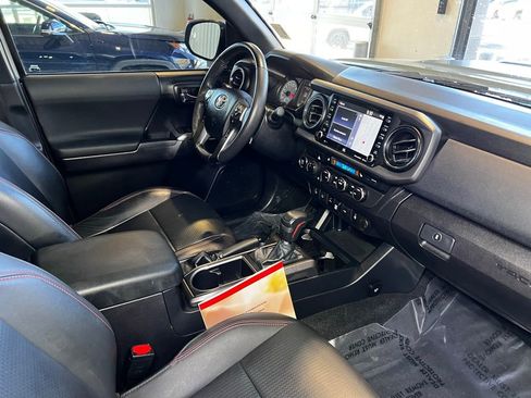 Used 2021 Toyota Tacoma TRD Pro image 50