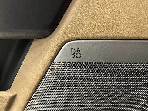 Used 2024 Ford F250 Lariat w/ Lariat Ultimate Package image 31