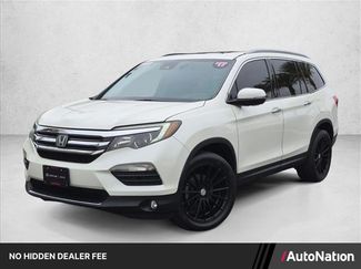 Used 2017 Honda Pilot Elite video 1