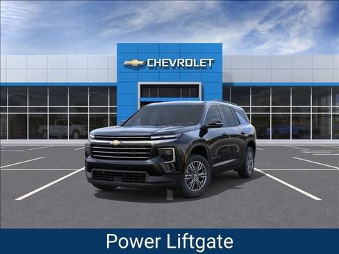 New 2026 Chevrolet Traverse LT w/ Driver Confidence Package FWD image 9