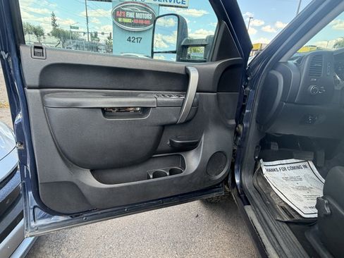Used 2012 GMC Sierra 2500 SLE AWD/4WD image 6