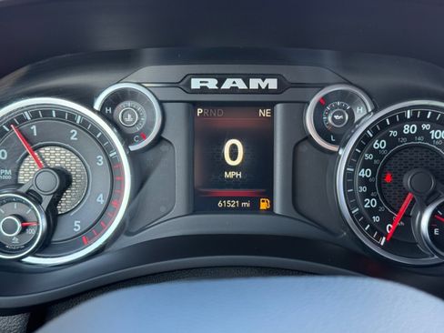 Used 2022 RAM 2500 Big Horn w/ Cold Weather Group image 22