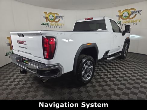 Certified 2025 GMC Sierra 2500 SLE w/ SLE Convenience Package AWD/4WD image 9