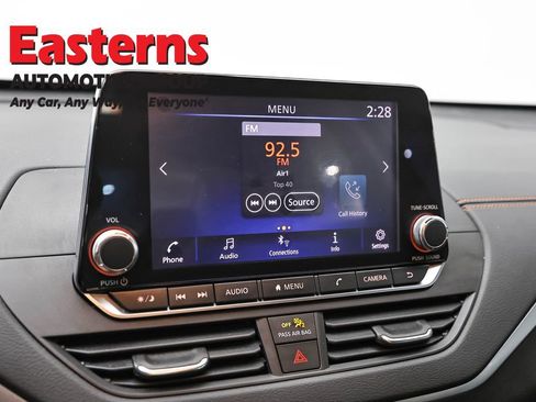 Used 2020 Nissan Altima 2.5 SR FWD image 19