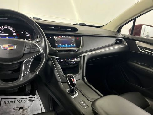 Used 2018 Cadillac XT5 Luxury image 47