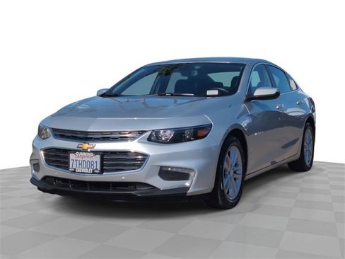 Certified 2016 Chevrolet Malibu Hybrid w/ Driver Confidence Package image 1