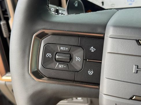New 2025 GMC Hummer EV 2X w/ LPO, Dark Essentials Package AWD/4WD image 12