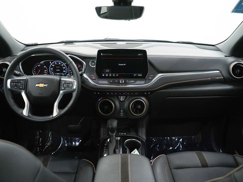 Used 2023 Chevrolet Blazer Premier w/ Driver Confidence II Package image 13