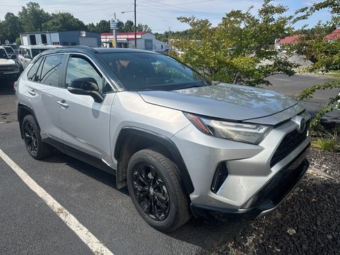 Used 2023 Toyota RAV4 XSE w/ XSE Grade Weather Package AWD/4WD image 2