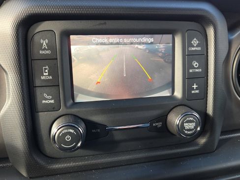 Used 2020 Jeep Wrangler Unlimited Sport S image 26