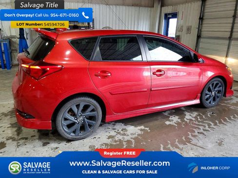 Used 2017 Toyota Corolla iM FWD image 4