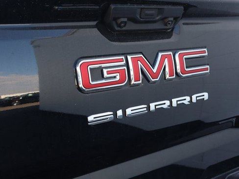 New 2026 GMC Sierra 1500 Elevation image 9