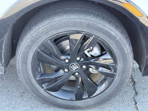 Used 2024 Buick Encore GX Sport Touring image 34