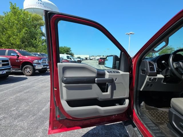 Used 2015 Ford F150 XLT w/ Equipment Group 301A Mid RWD image 18