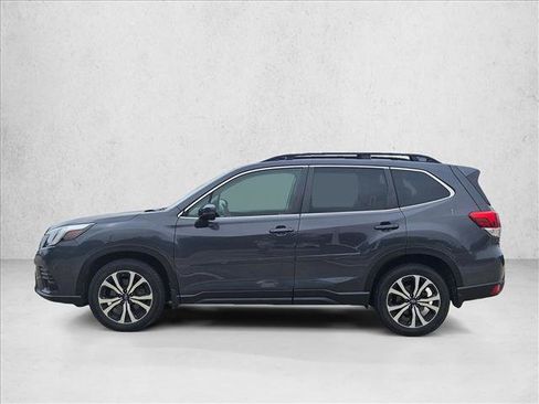 Used 2023 Subaru Forester Limited AWD/4WD image 8