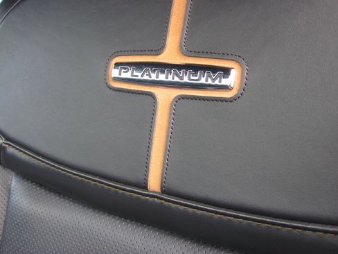 Used 2023 Ford F150 Platinum image 13