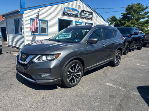 Used 2020 Nissan Rogue SL w/ Premium Package AWD/4WD image 3