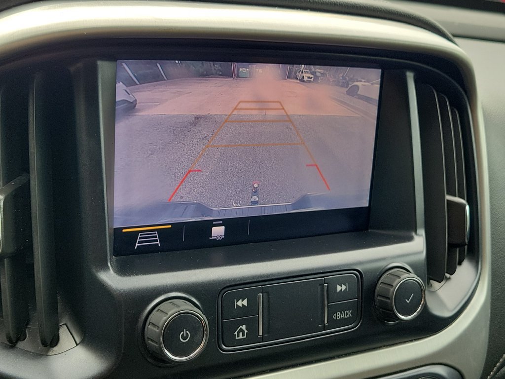 Used 2020 GMC Canyon SLE w/ Elevation Edition RWD image 34