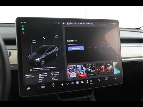Used 2022 Tesla Model Y Long Range AWD/4WD image 15