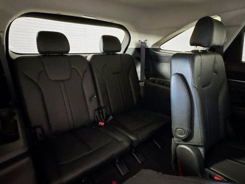 Certified 2023 Kia Sorento SX AWD/4WD image 28