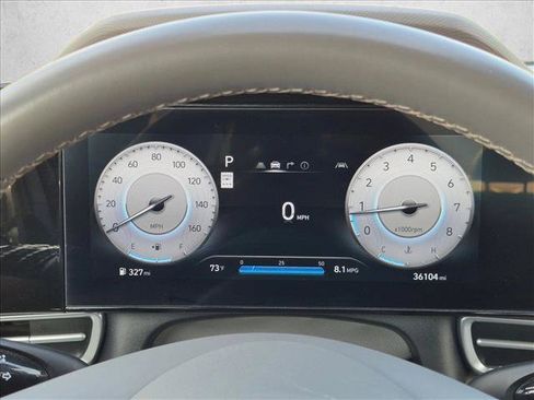 Used 2025 Hyundai Elantra SEL FWD image 11