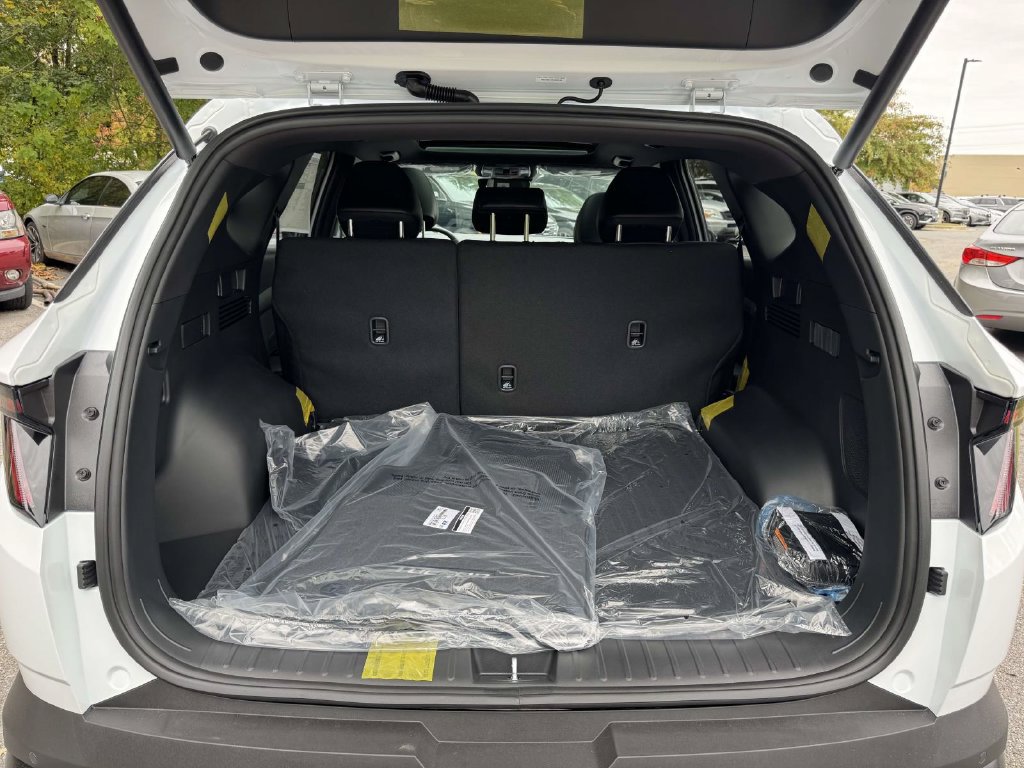 New 2026 Hyundai Tucson Limited AWD/4WD image 11