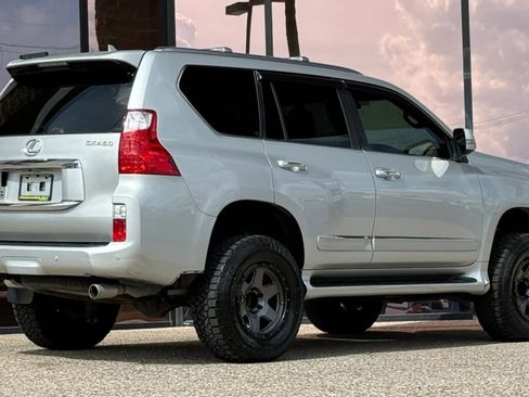 Used 2010 Lexus GX 460 Premium AWD/4WD image 12