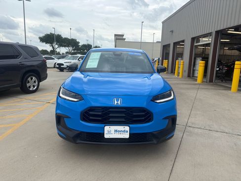 Certified 2026 Honda HR-V Sport image 3