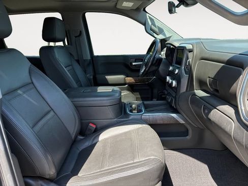 Used 2020 GMC Sierra 1500 Denali w/ Denali Ultimate Package AWD/4WD image 14