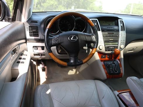 Used 2004 Lexus RX 330 AWD image 16