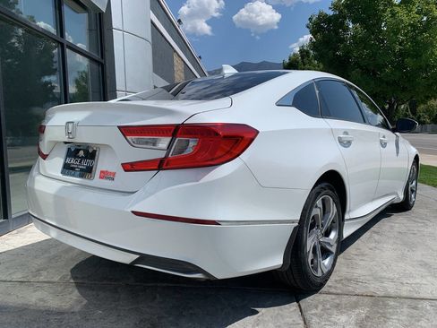 Used 2020 Honda Accord EX image 5
