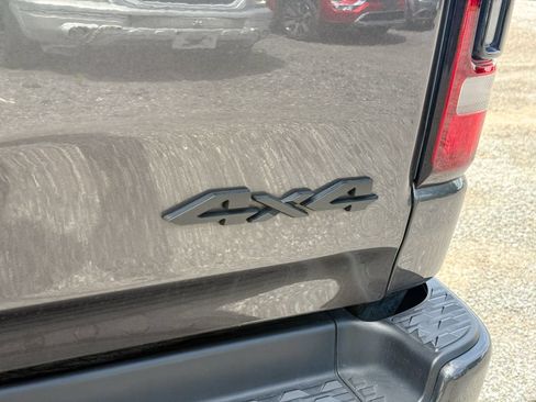 Used 2022 RAM 1500 Limited AWD/4WD image 8