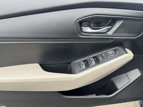 Certified 2023 Honda Accord EX image 15