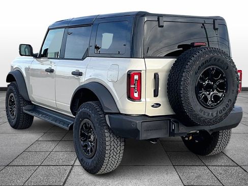 Used 2025 Ford Bronco Outer Banks w/ Sasquatch Package image 10