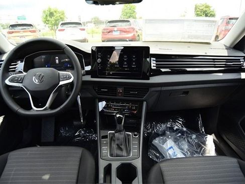 New 2025 Volkswagen Jetta S image 7