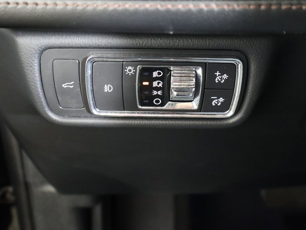 Used 2021 Lincoln Aviator Reserve w/ Elements Package Plus AWD/4WD image 42