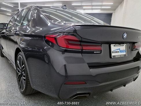 Used 2023 BMW 530e w/ M Sport Package RWD image 13