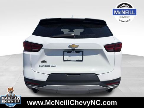 Used 2023 Chevrolet Blazer LT w/ Convenience Package AWD/4WD image 7