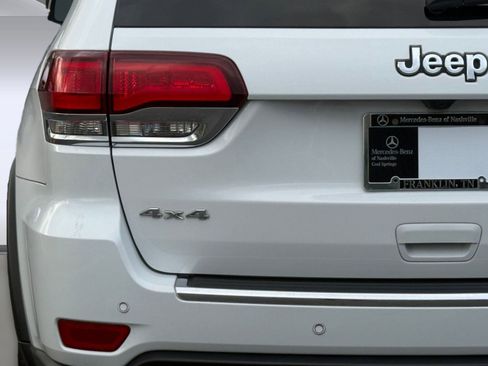 Used 2020 Jeep Grand Cherokee Limited image 13