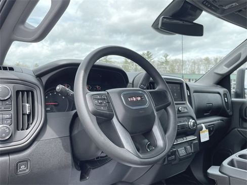 New 2025 GMC Sierra 3500 Pro w/ Convenience Package image 26