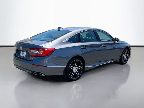 Used 2022 Honda Accord Touring image 5
