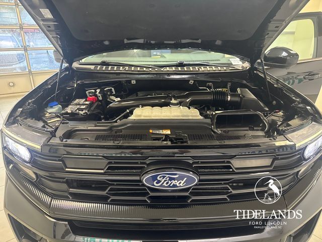 Certified 2025 Ford Expedition Active RWD image 28