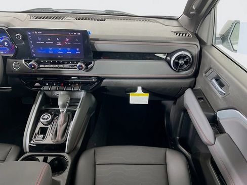 New 2026 Chevrolet Colorado Z71 image 23