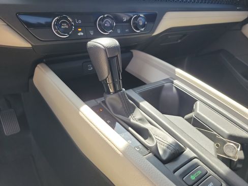Used 2023 Honda Accord LX image 30