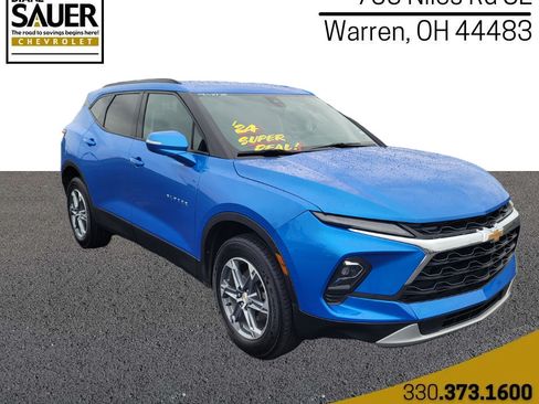 Used 2024 Chevrolet Blazer LT FWD image 1