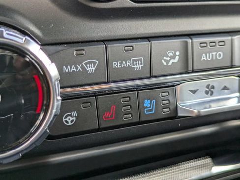 Used 2024 Ford F150 Lariat w/ FX4 Off-Road Package AWD/4WD image 28