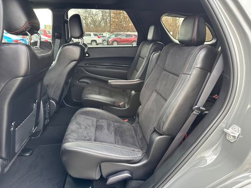 Used 2025 Dodge Durango GT image 7
