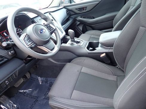 Used 2024 Subaru Outback AWD/4WD image 10
