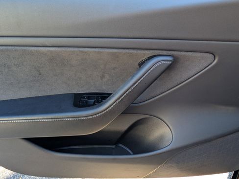 Used 2019 Tesla Model 3 Long Range image 30