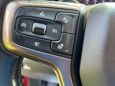 Used 2019 Chevrolet Silverado 1500 High Country w/ High Country Premium Package AWD/4WD image 17